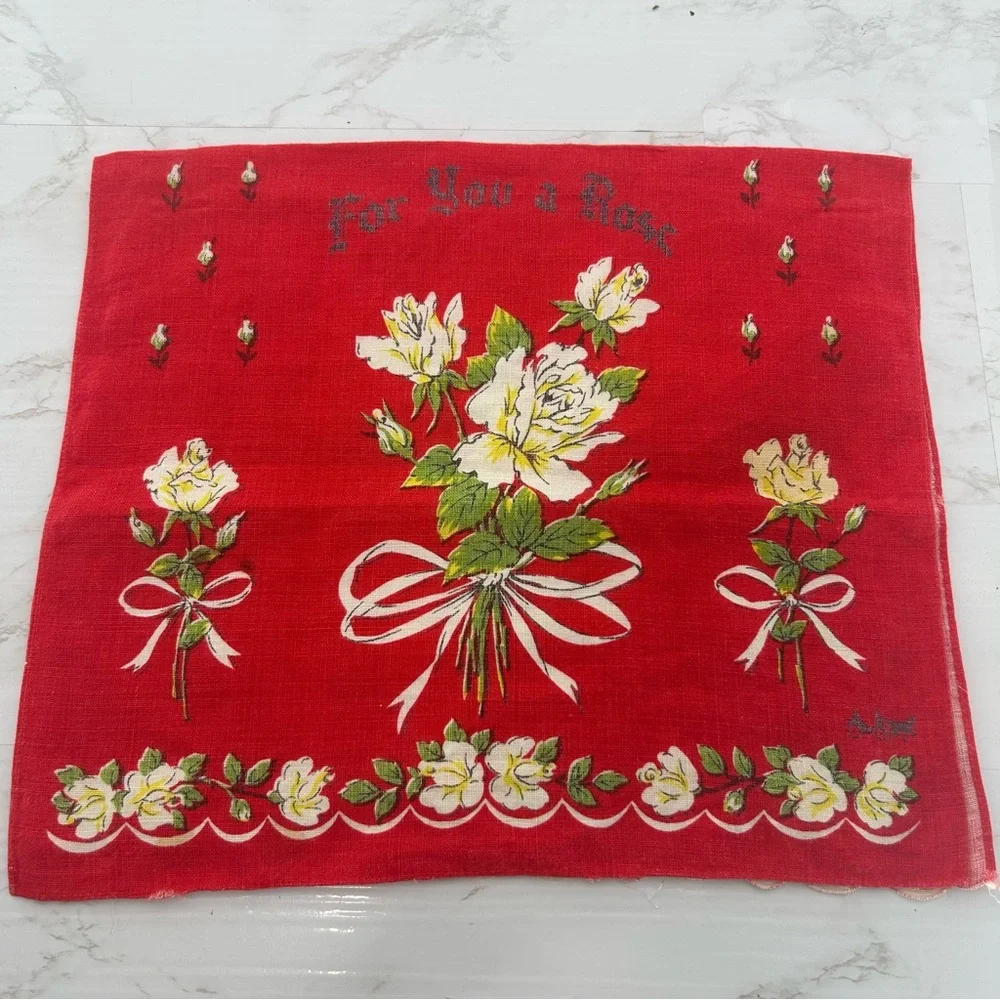 VINTAGE Linen Rose Kitchen Cloth TEA TOWEL